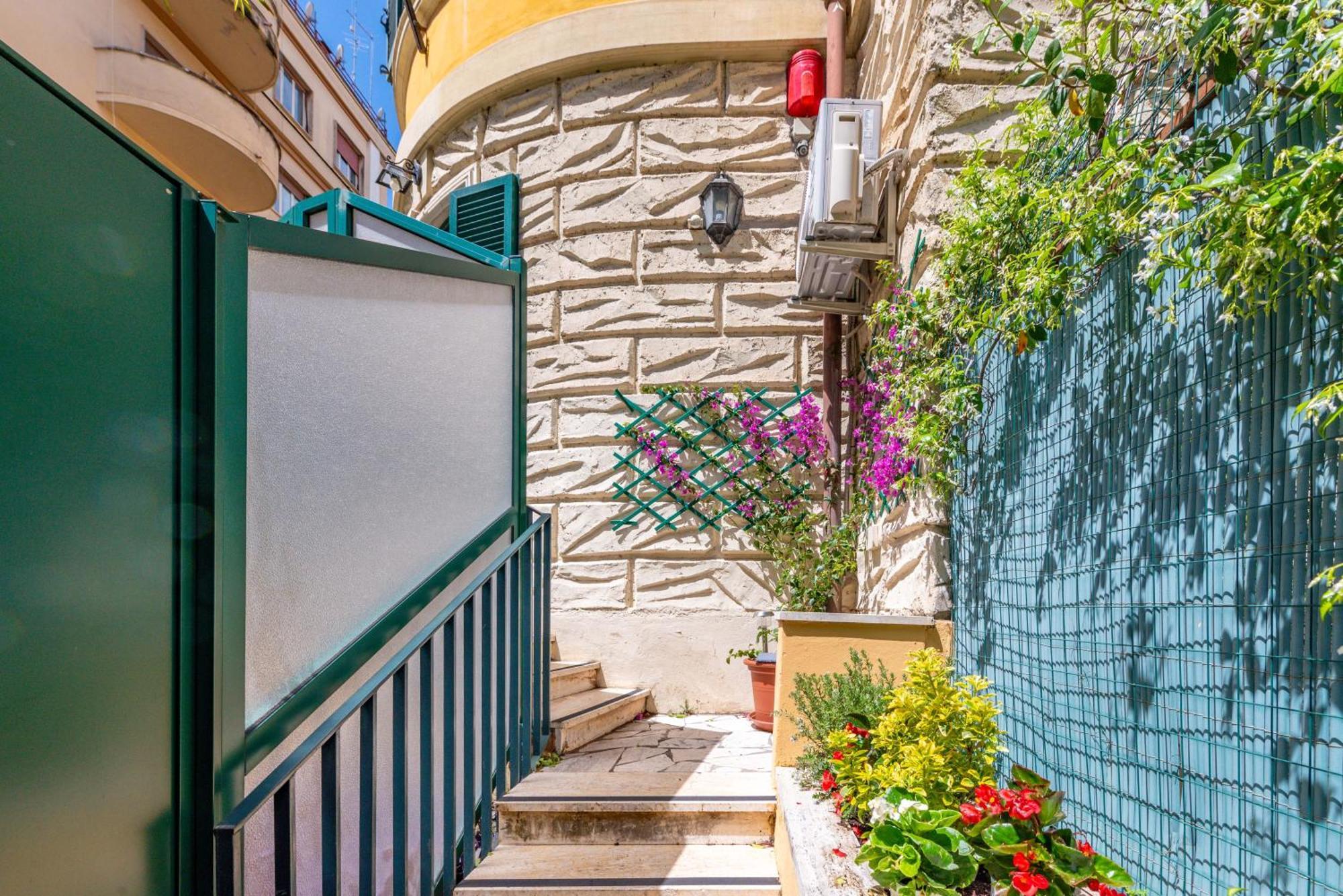 Andenis Tiber House Hotell Rom Exteriör bild
